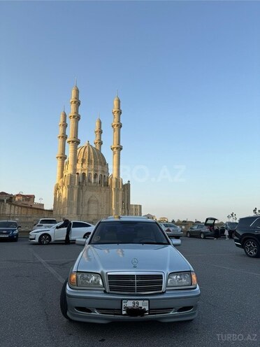 Mercedes C 230 1997, 360,000 km - 2.3 л - Bakı
