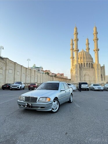 Mercedes C 230 1997, 360,000 km - 2.3 л - Bakı