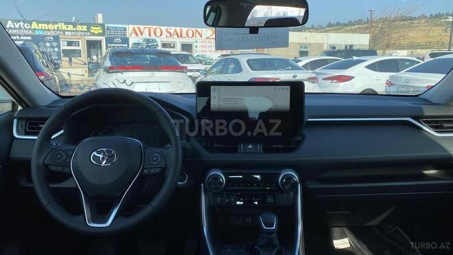 Toyota RAV4-4