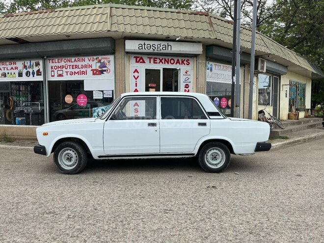 LADA (VAZ) 2107 2001, 95,000 km - 1.6 л - Goranboy