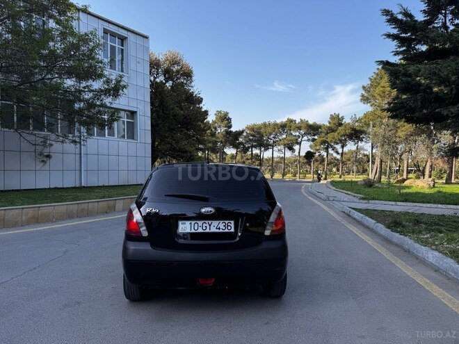 Kia Rio 2006, 270,000 km - 1.4 l - Bakı