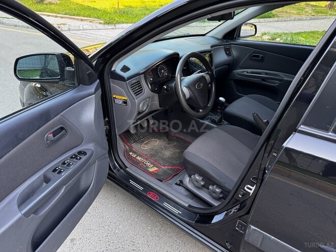 Kia Rio 2006, 270,000 km - 1.4 l - Bakı