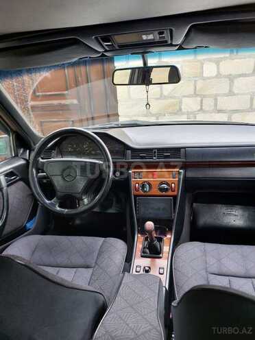 Mercedes E 250 1994, 895,458 km - 2.5 л - Göytəpə