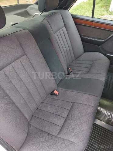 Mercedes E 250 1994, 895,458 km - 2.5 л - Göytəpə