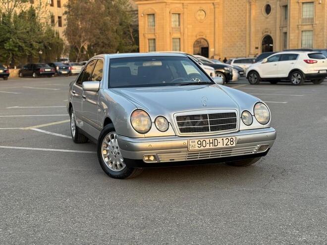 Mercedes E 240 1998, 212,797 km - 2.4 l - Bakı