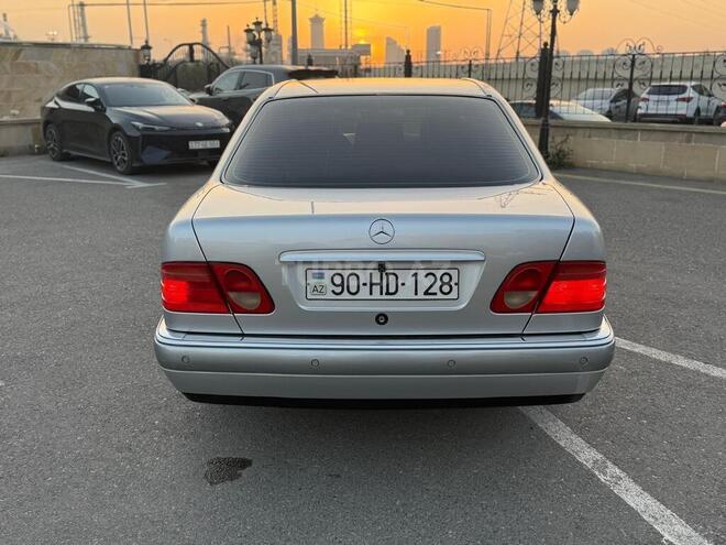 Mercedes E 240 1998, 212,797 km - 2.4 l - Bakı