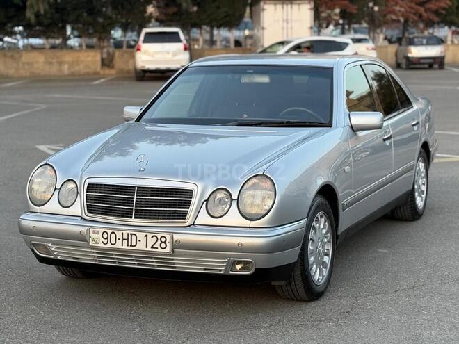 Mercedes E 240 1998, 212,797 km - 2.4 l - Bakı