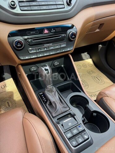 Hyundai Tucson 2015, 150,000 km - 2.0 l - Bakı