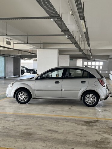 Kia Rio 2009, 270,000 km - 1.4 l - Bakı