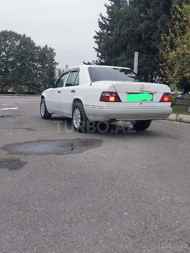 Mercedes E 250 1994, 895,458 km - 2.5 л - Göytəpə