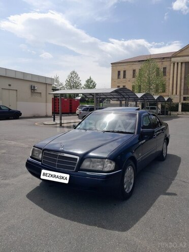 Mercedes C 180 1995, 450,000 km - 1.8 l - Quba