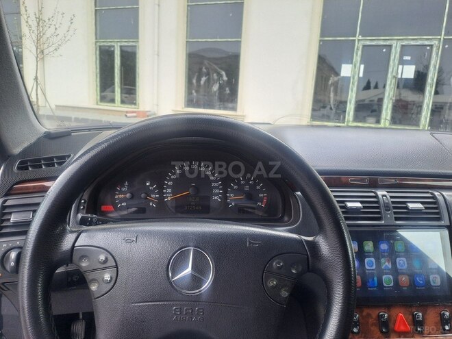 Mercedes E 240 1999, 313,000 km - 2.4 л - Bakı