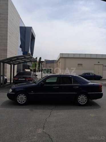 Mercedes C 180 1995, 450,000 km - 1.8 l - Quba