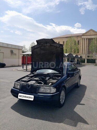 Mercedes C 180 1995, 450,000 km - 1.8 l - Quba