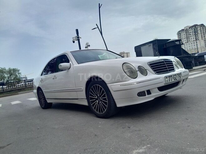 Mercedes E 320 2000, 212,110 km - 3.2 l - Bakı