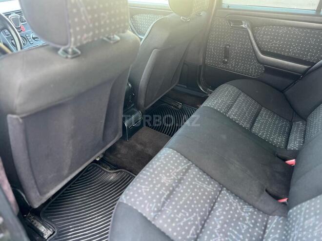 Mercedes C 180 1995, 483,492 km - 1.8 l - Bakı