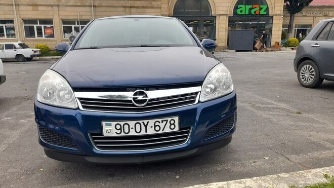 Opel Astra 2009, 209,000 km - 1.4 l - Balakən