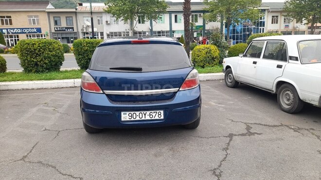 Opel Astra 2009, 209,000 km - 1.4 l - Balakən