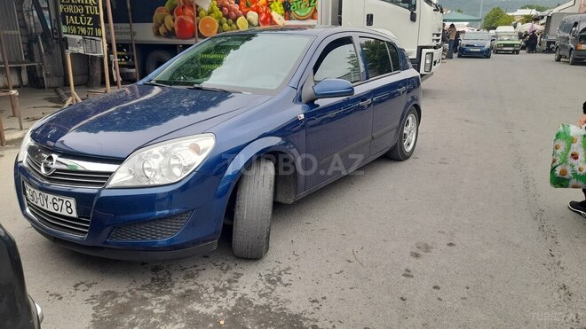 Opel Astra 2009, 209,000 km - 1.4 l - Balakən