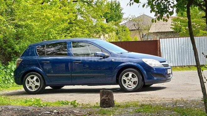 Opel Astra 2009, 209,000 km - 1.4 l - Balakən