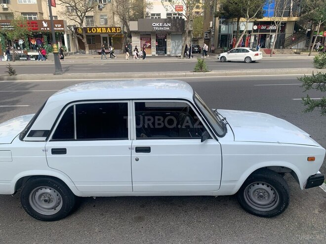 LADA (VAZ) 2107 2005, 90,000 km - 1.6 l - Bakı