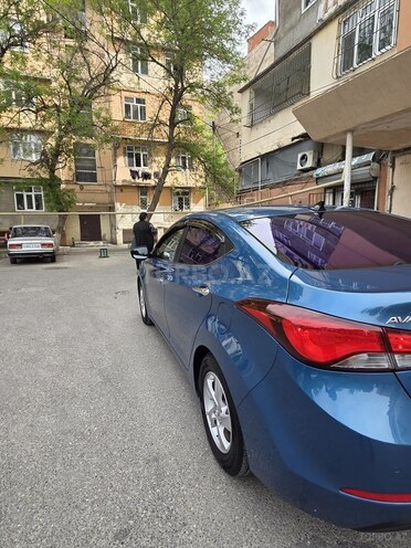 Hyundai Avante 2015, 154,200 km - 1.6 л - Xırdalan