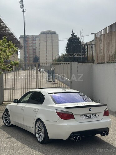 BMW 525 2005, 320,000 km - 2.5 l - Bakı