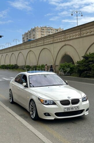 BMW 525 2005, 320,000 km - 2.5 l - Bakı