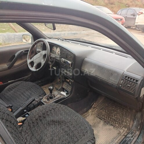 Volkswagen Passat 1996, 289,000 km - 2.0 l - Bakı