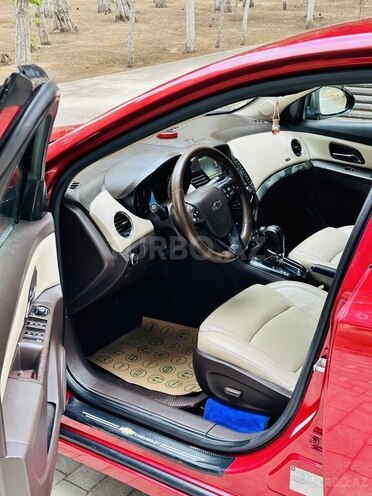 Chevrolet Cruze 2013, 299,000 km - 1.4 l - Sumqayıt
