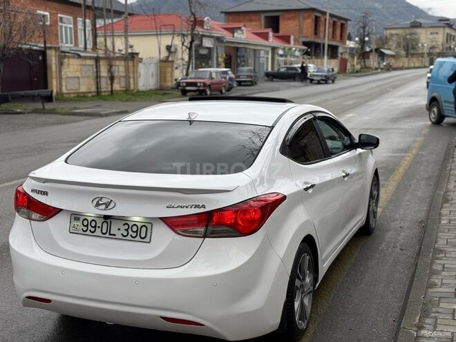 Hyundai Elantra 2014, 187,000 km - 1.6 л - Bakı