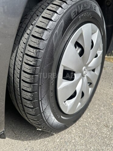 Toyota Vitz 2011, 142,000 km - 1.3 l - Bakı