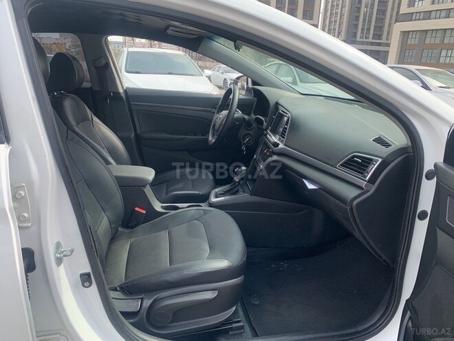 Hyundai Elantra 2016, 98,200 km - 1.6 l - Bakı