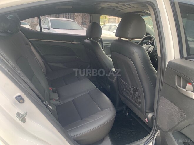 Hyundai Elantra 2016, 98,200 km - 1.6 l - Bakı