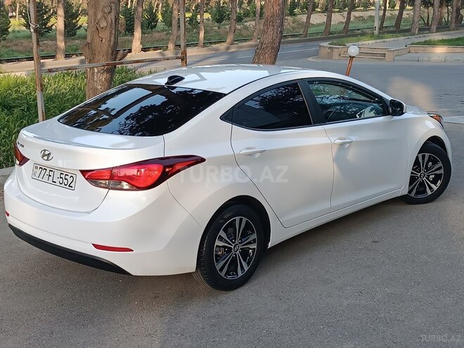 Hyundai Elantra 2015, 99,755 km - 1.8 l - Bakı
