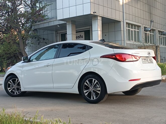 Hyundai Elantra 2015, 99,755 km - 1.8 l - Bakı