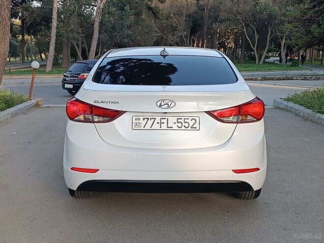 Hyundai Elantra 2015, 99,755 km - 1.8 l - Bakı
