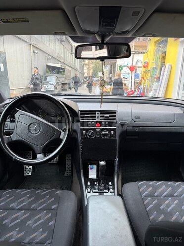 Mercedes C 180 2000, 220,000 km - 1.8 л - Bakı