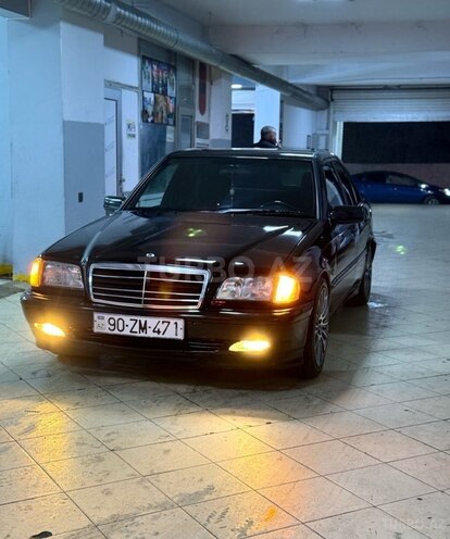 Mercedes C 180 2000, 220,000 km - 1.8 л - Bakı