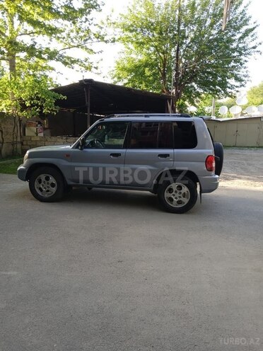 Mitsubishi Pajero io 2000, 298,000 km - 1.8 л - Mingəçevir