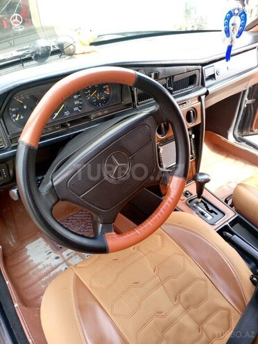 Mercedes 190 1991, 380,176 km - 2.0 l - Bakı