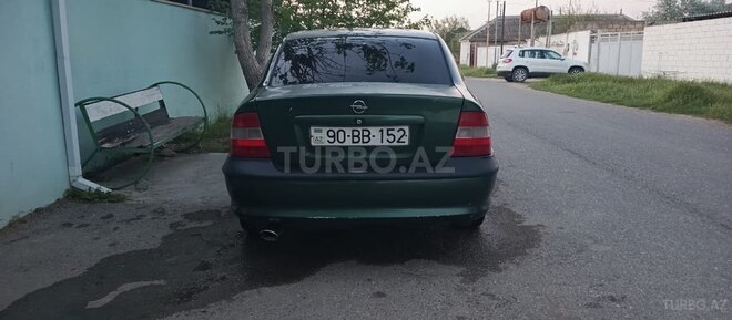 Opel Vectra 1996, 350,000 km - 2.0 l - Bakı