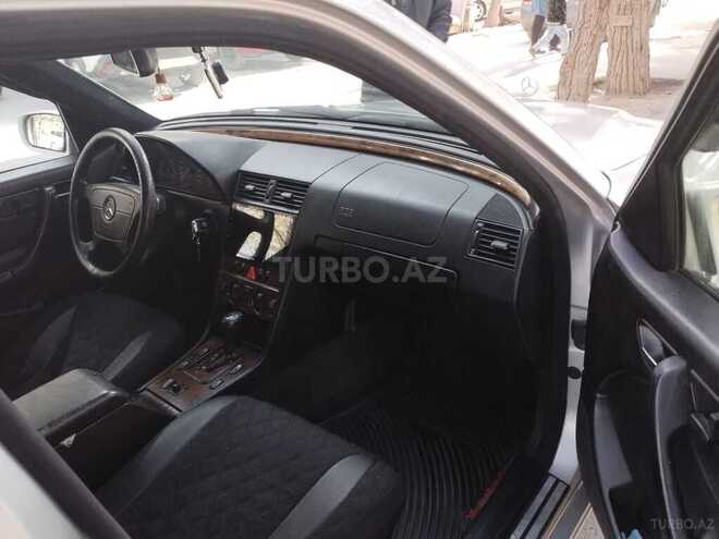 Mercedes C 230 2000, 440,000 km - 2.3 l - Bakı