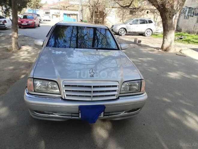 Mercedes C 230 2000, 440,000 km - 2.3 l - Bakı