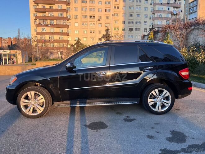 Mercedes ML 350 4MATIC 2010, 220,150 km - 3.5 l - Bakı