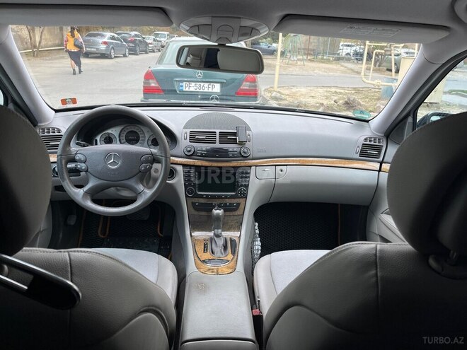 Mercedes E 220 d 2008, 270,000 km - 2.2 l - Bakı