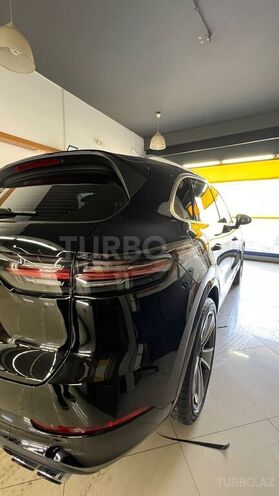 Porsche Cayenne E-Hybrid 2022, 41,000 km - 3.0 l - Bakı
