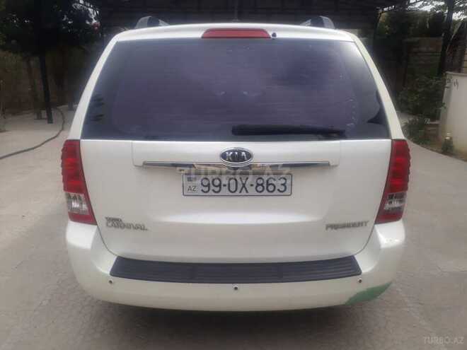 Kia Carnival 2011, 190,000 km - 2.2 l - Bakı