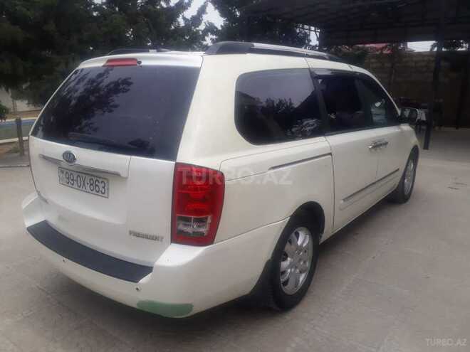 Kia Carnival 2011, 190,000 km - 2.2 l - Bakı