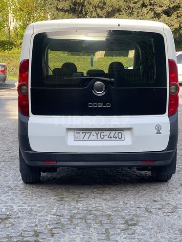 Fiat Doblo 2011, 382,000 km - 1.4 l - Bakı